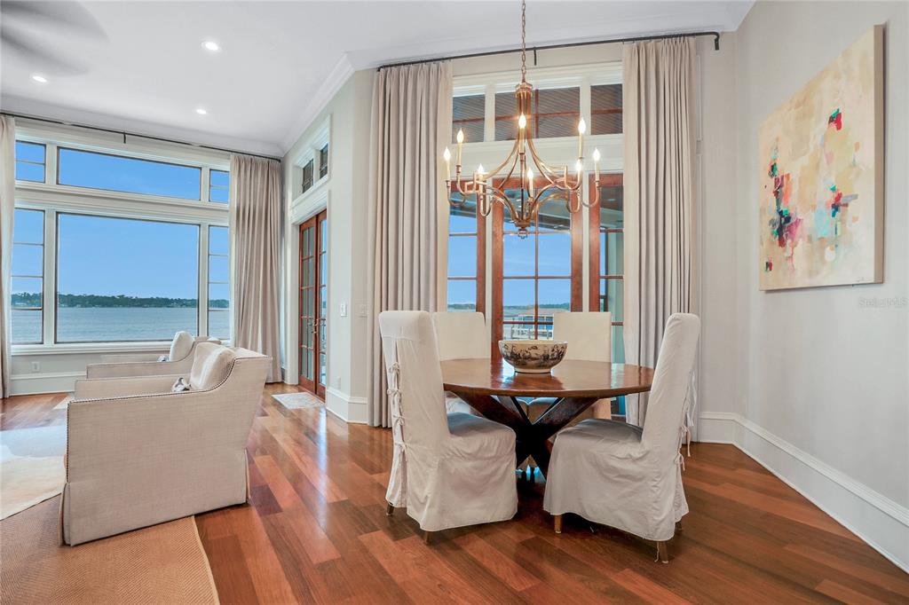 HIGHLANDS AT LAKE CONWAY - Residential