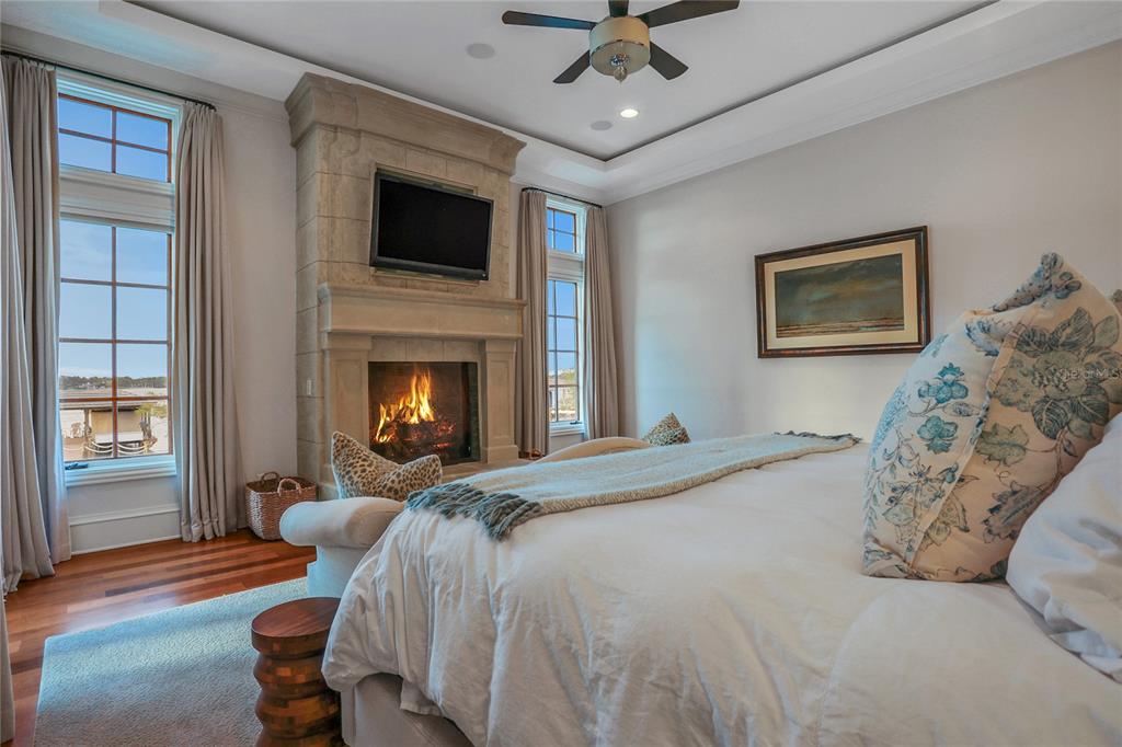 HIGHLANDS AT LAKE CONWAY - Residential