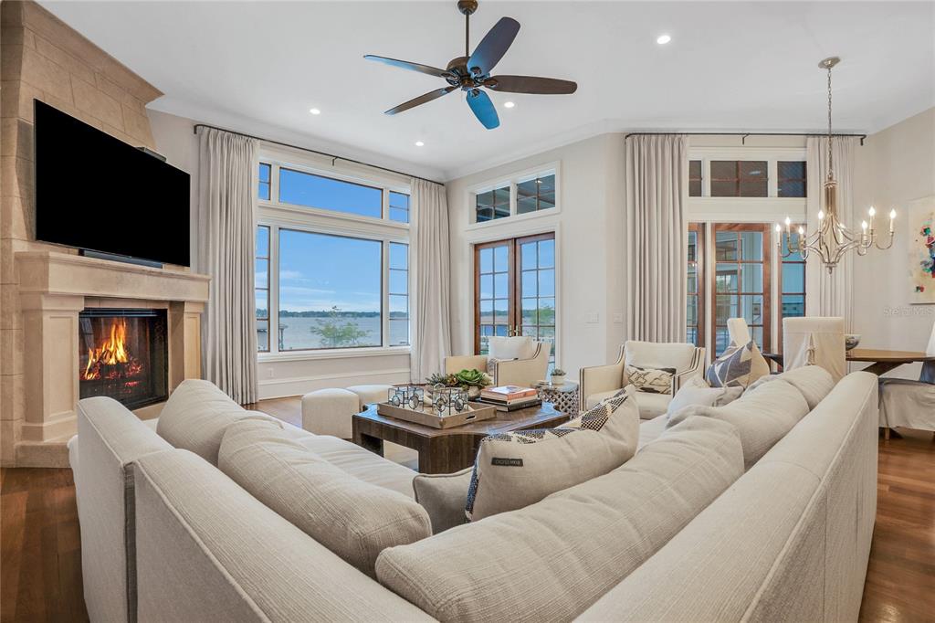 HIGHLANDS AT LAKE CONWAY - Residential