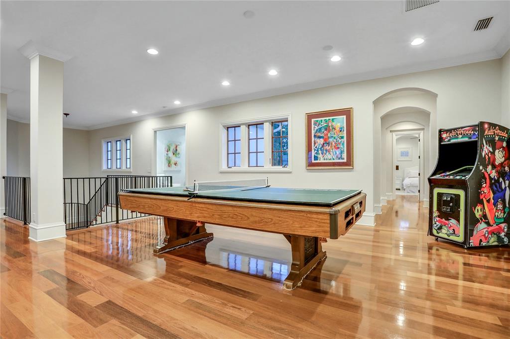 HIGHLANDS AT LAKE CONWAY - Residential