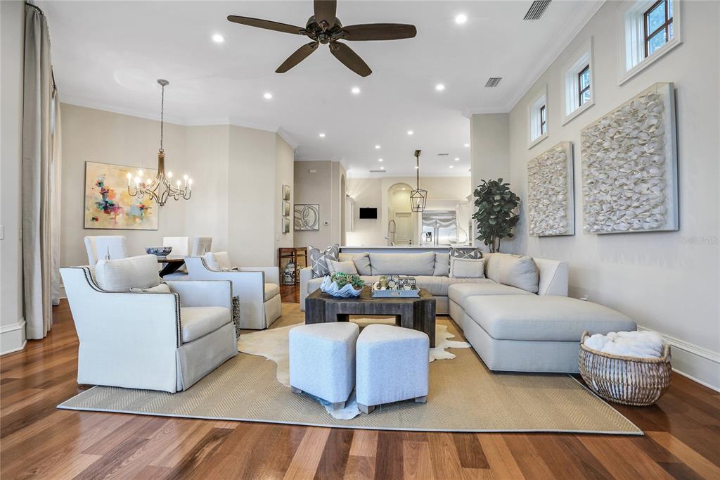 HIGHLANDS AT LAKE CONWAY - Residential