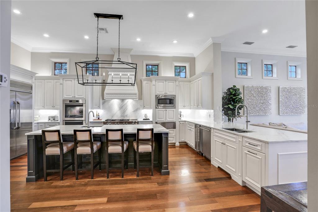 HIGHLANDS AT LAKE CONWAY - Residential