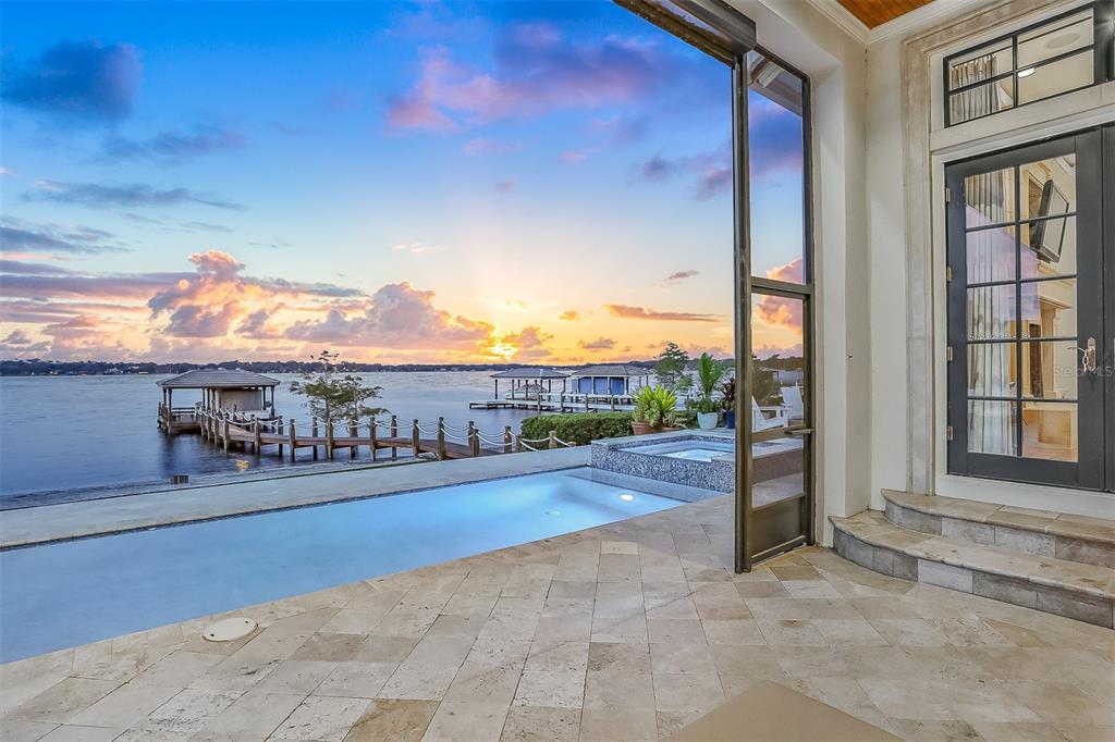 HIGHLANDS AT LAKE CONWAY - Residential