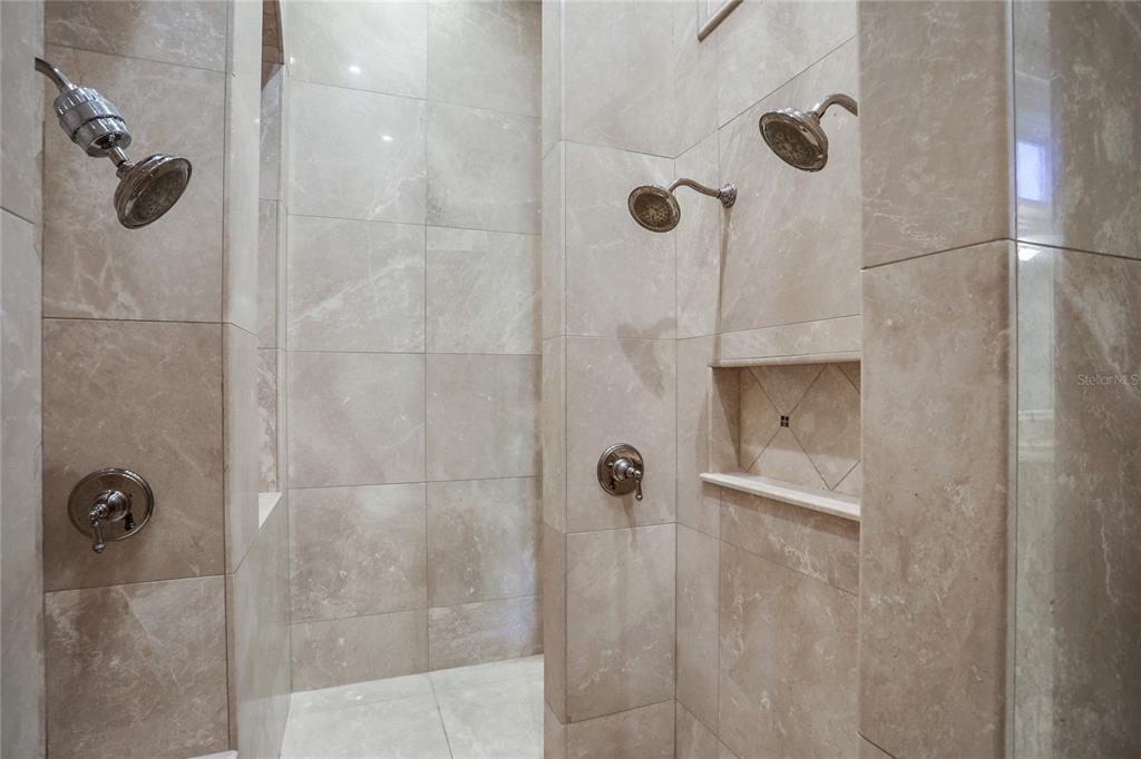 HIGHLANDS AT LAKE CONWAY - Residential