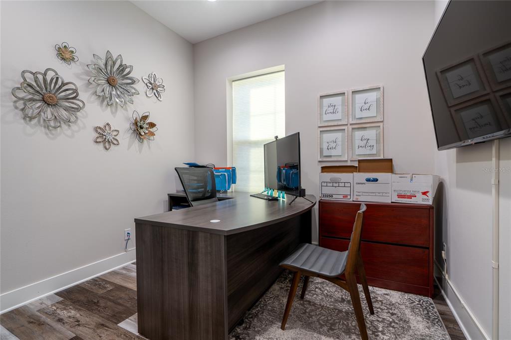 APPLEWOOD PROFESSIONAL MEDICAL PARK 02 REP - Commercial Lease