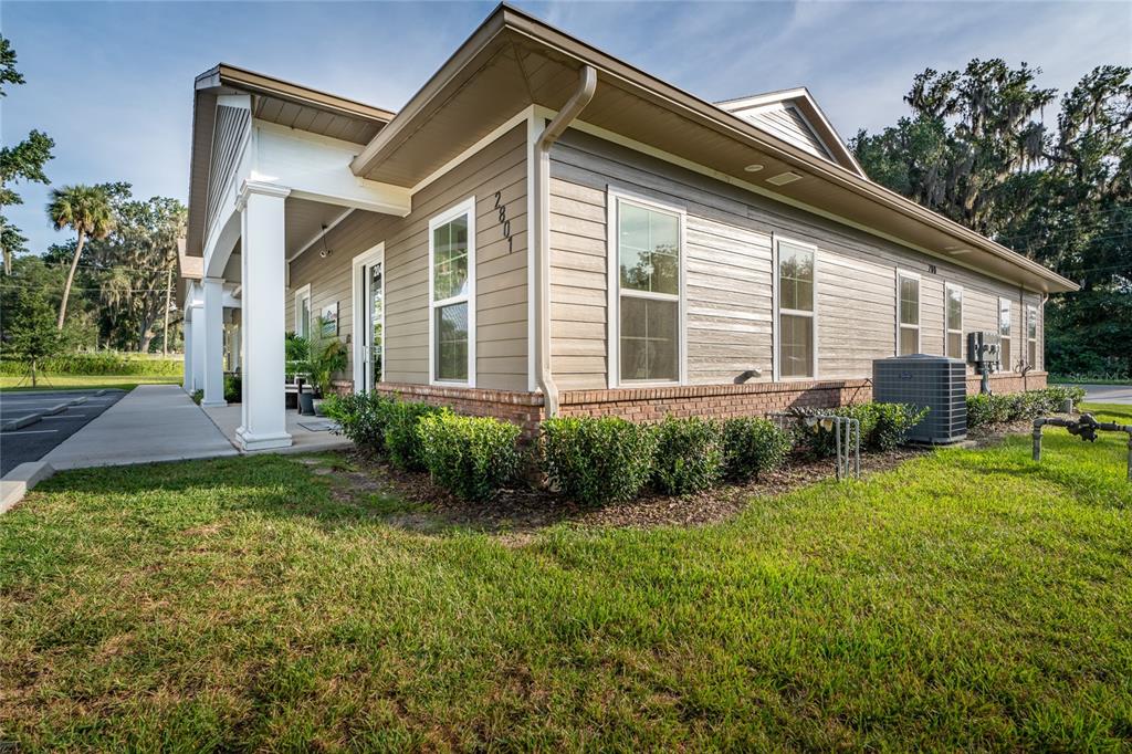 APPLEWOOD PROFESSIONAL MEDICAL PARK 02 REP - Commercial Lease