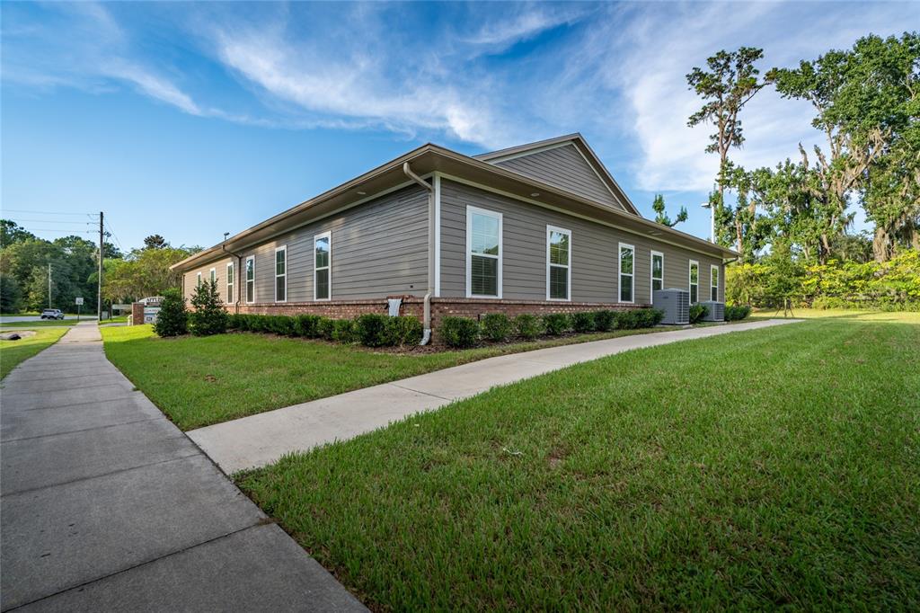 APPLEWOOD PROFESSIONAL MEDICAL PARK 02 REP - Commercial Lease