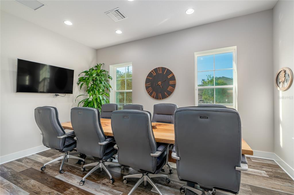 APPLEWOOD PROFESSIONAL MEDICAL PARK 02 REP - Commercial Lease