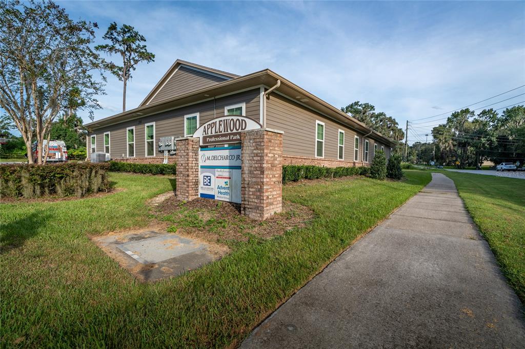 APPLEWOOD PROFESSIONAL MEDICAL PARK 02 REP - Commercial Lease