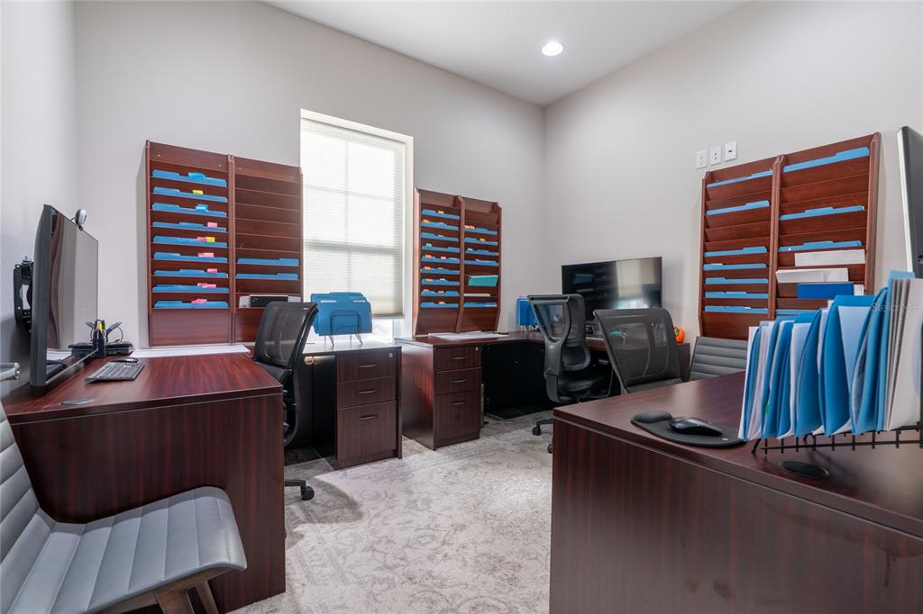 APPLEWOOD PROFESSIONAL MEDICAL PARK 02 REP - Commercial Lease