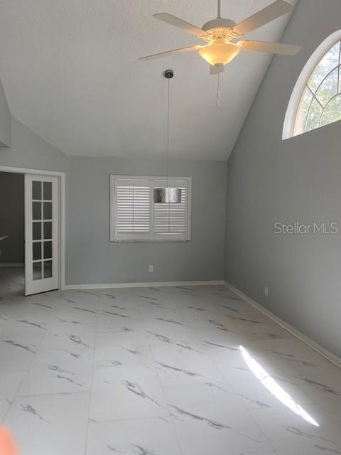 575 BLOOMINGTON COURT 20