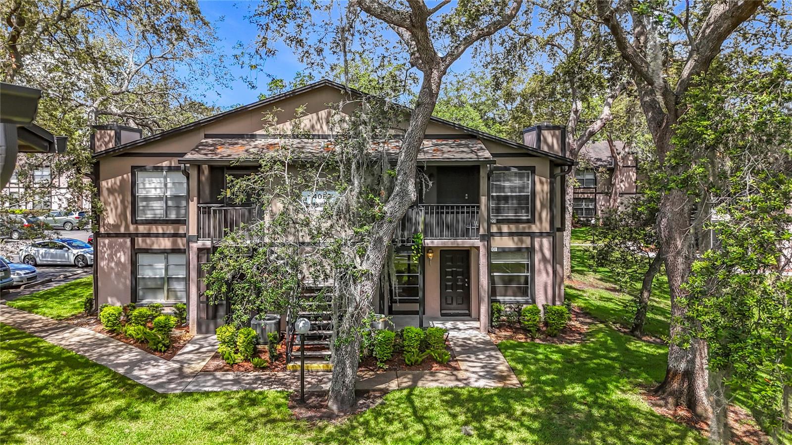 4022 TUMBLE WOOD TRAIL 101