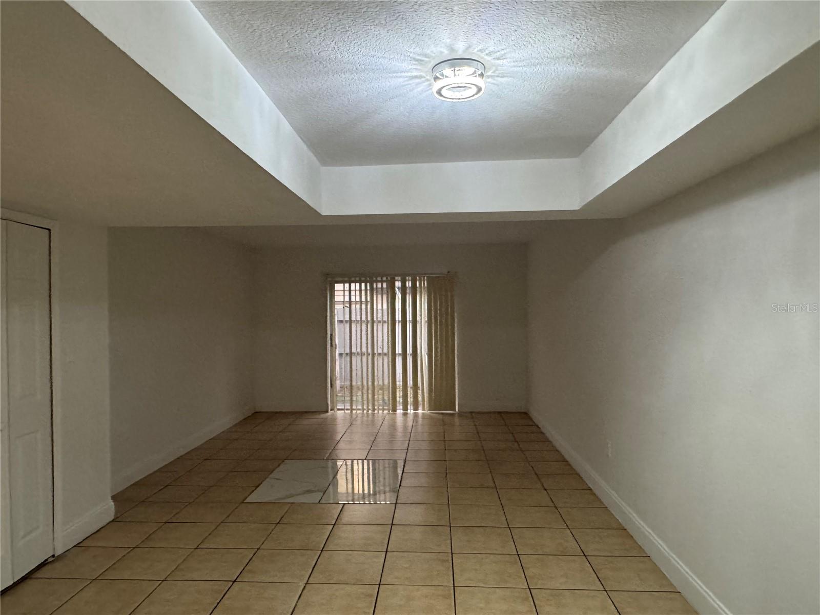 METRO/MICHIGAN PARK CONDO - Residential