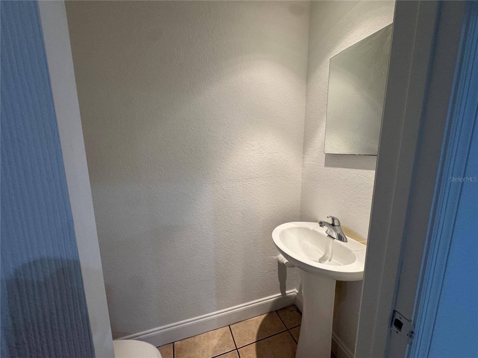 METRO/MICHIGAN PARK CONDO - Residential