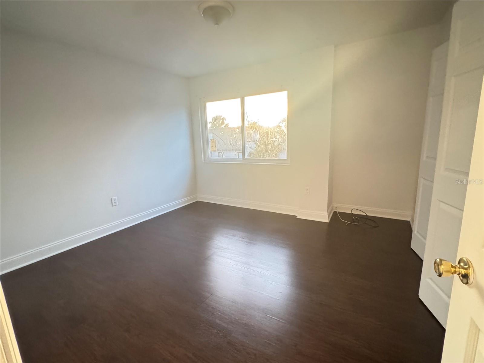 METRO/MICHIGAN PARK CONDO - Residential