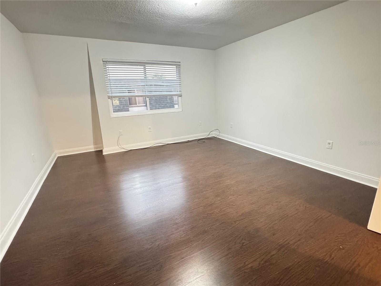 METRO/MICHIGAN PARK CONDO - Residential