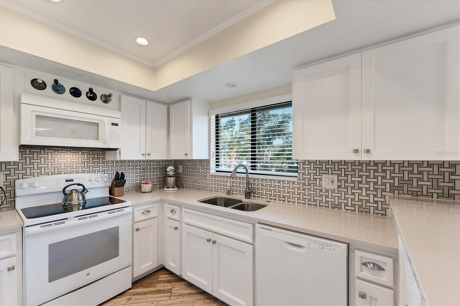 VALENCIA GARDEN II - Residential