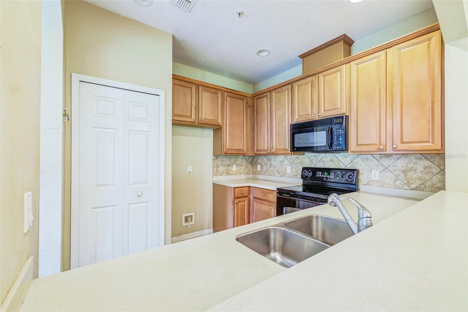 WEKIVA PARK TWNHMS - Residential