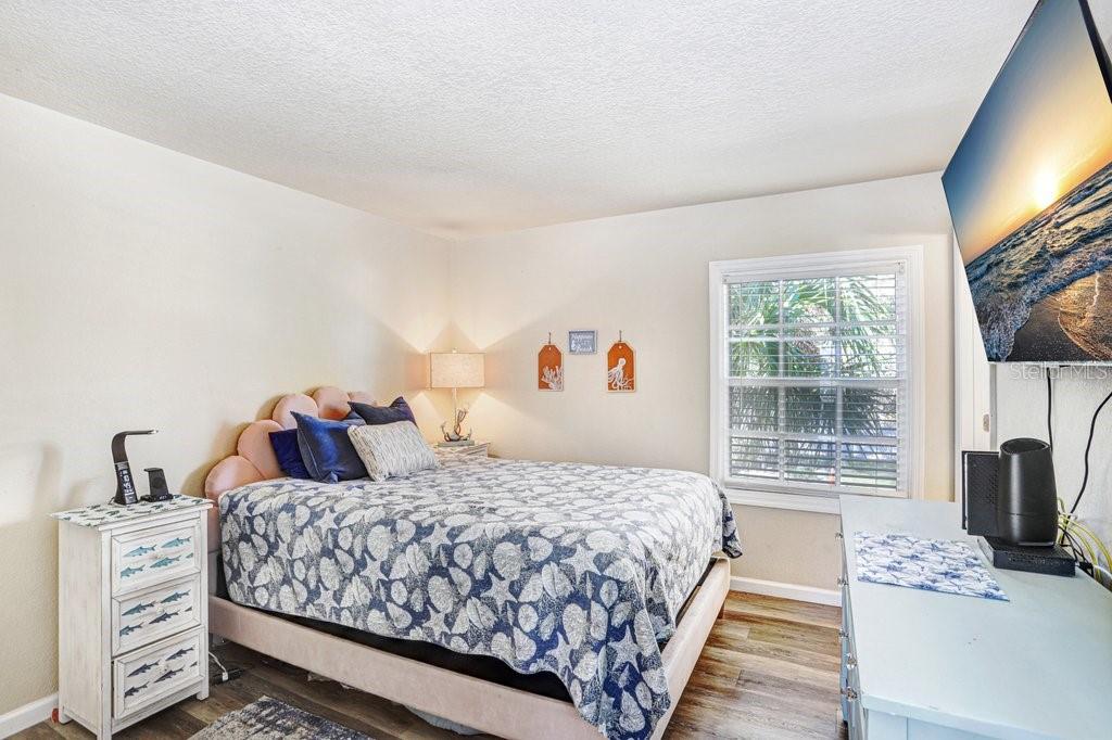 WATERSIDE AT COQUINA KEY SOUTH - Residential