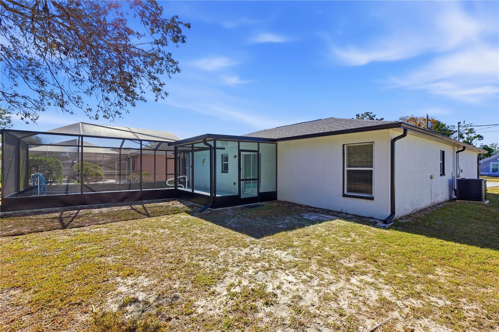 SPRING HILL - Residential