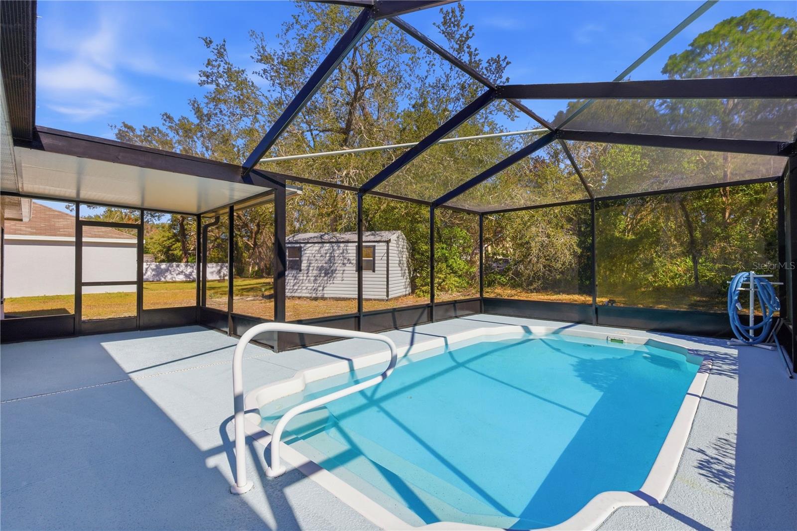 SPRING HILL - Residential