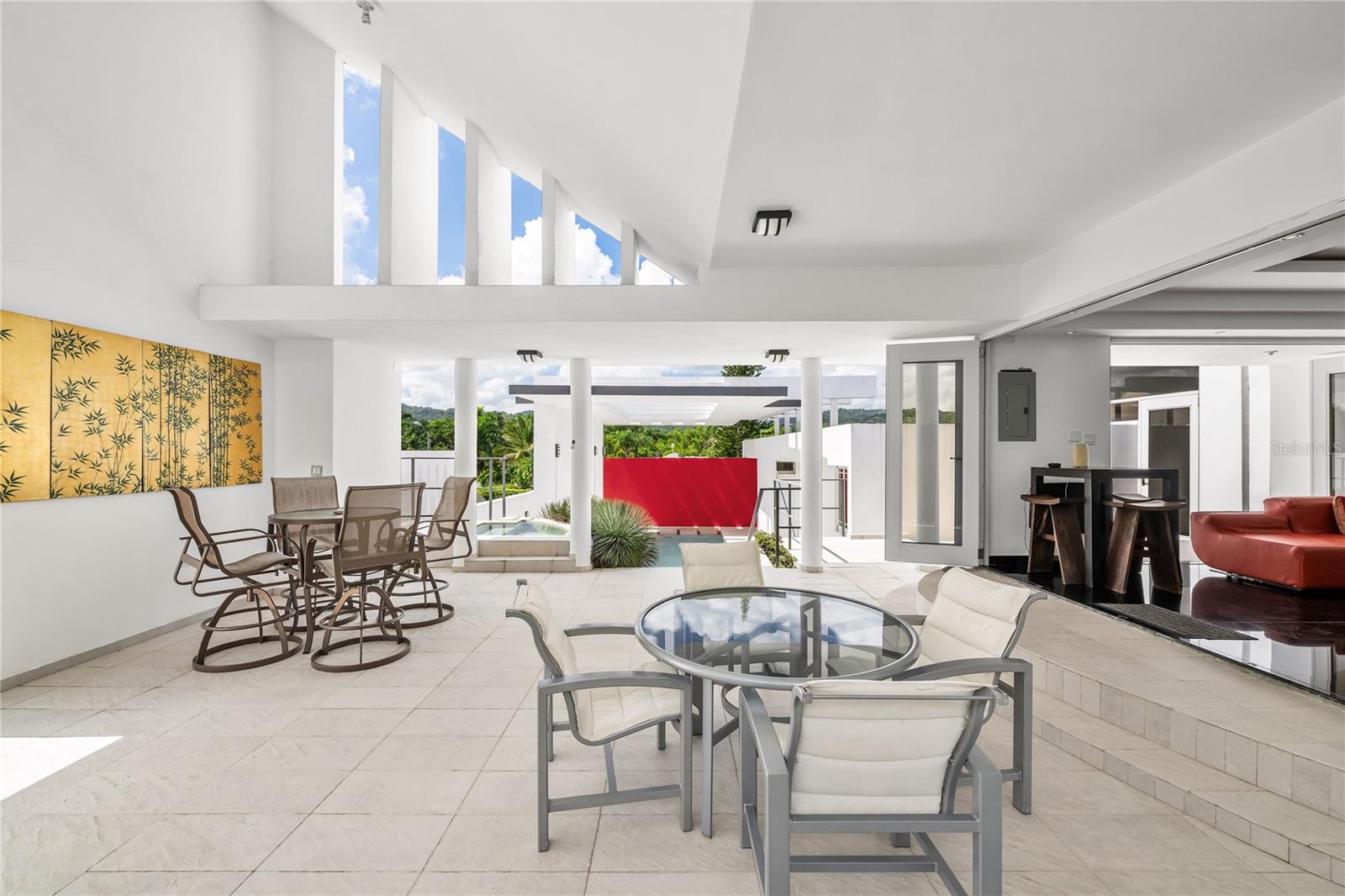 URB. LADERAS DE SAN JUAN - Residential