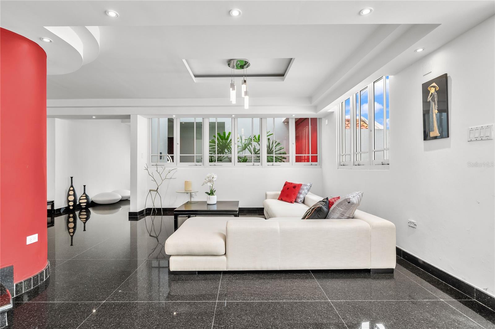 URB. LADERAS DE SAN JUAN - Residential