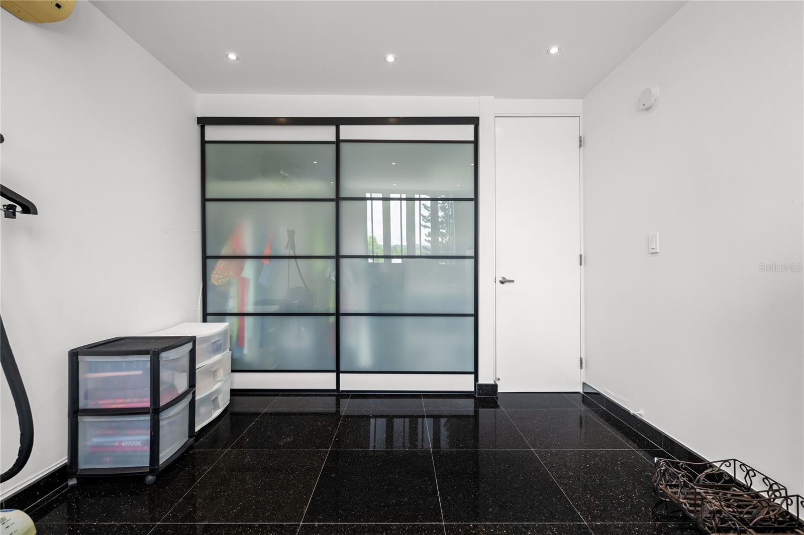 URB. LADERAS DE SAN JUAN - Residential