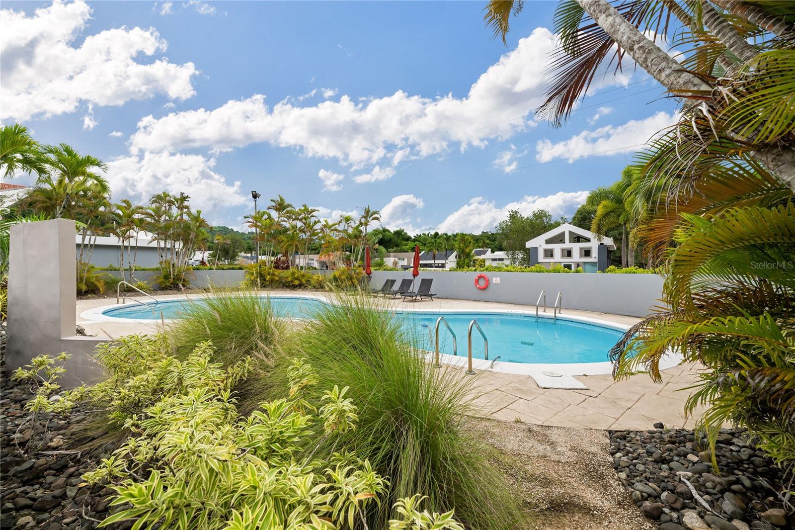 URB. LADERAS DE SAN JUAN - Residential