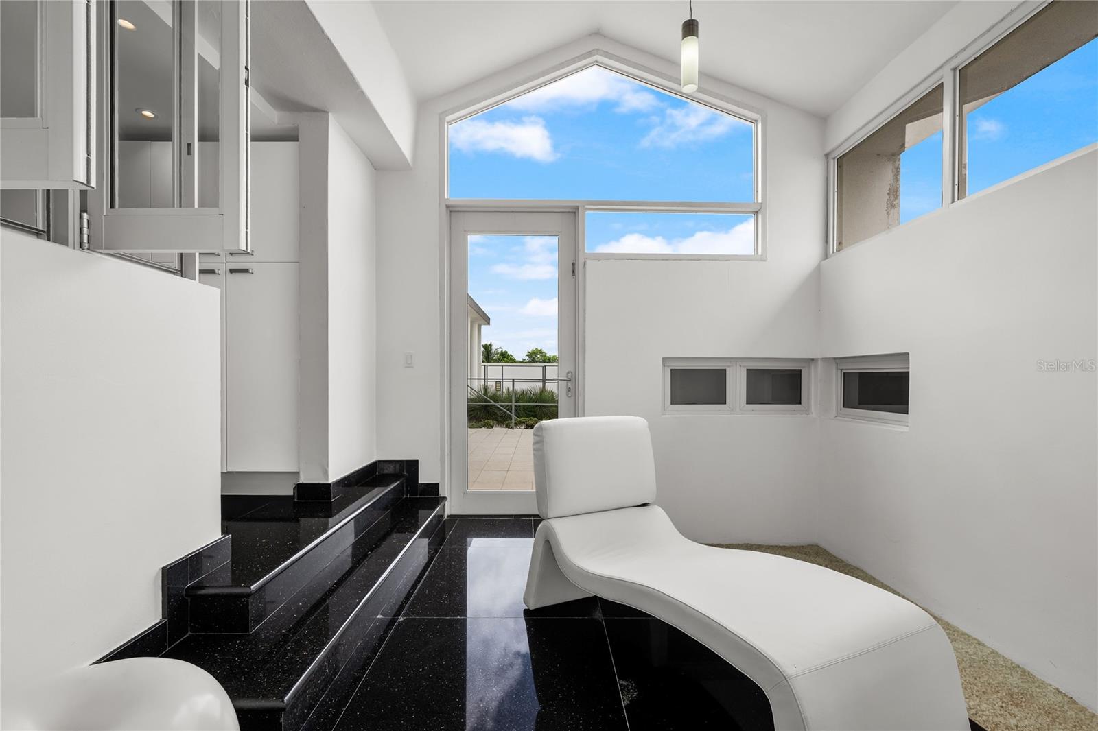 URB. LADERAS DE SAN JUAN - Residential