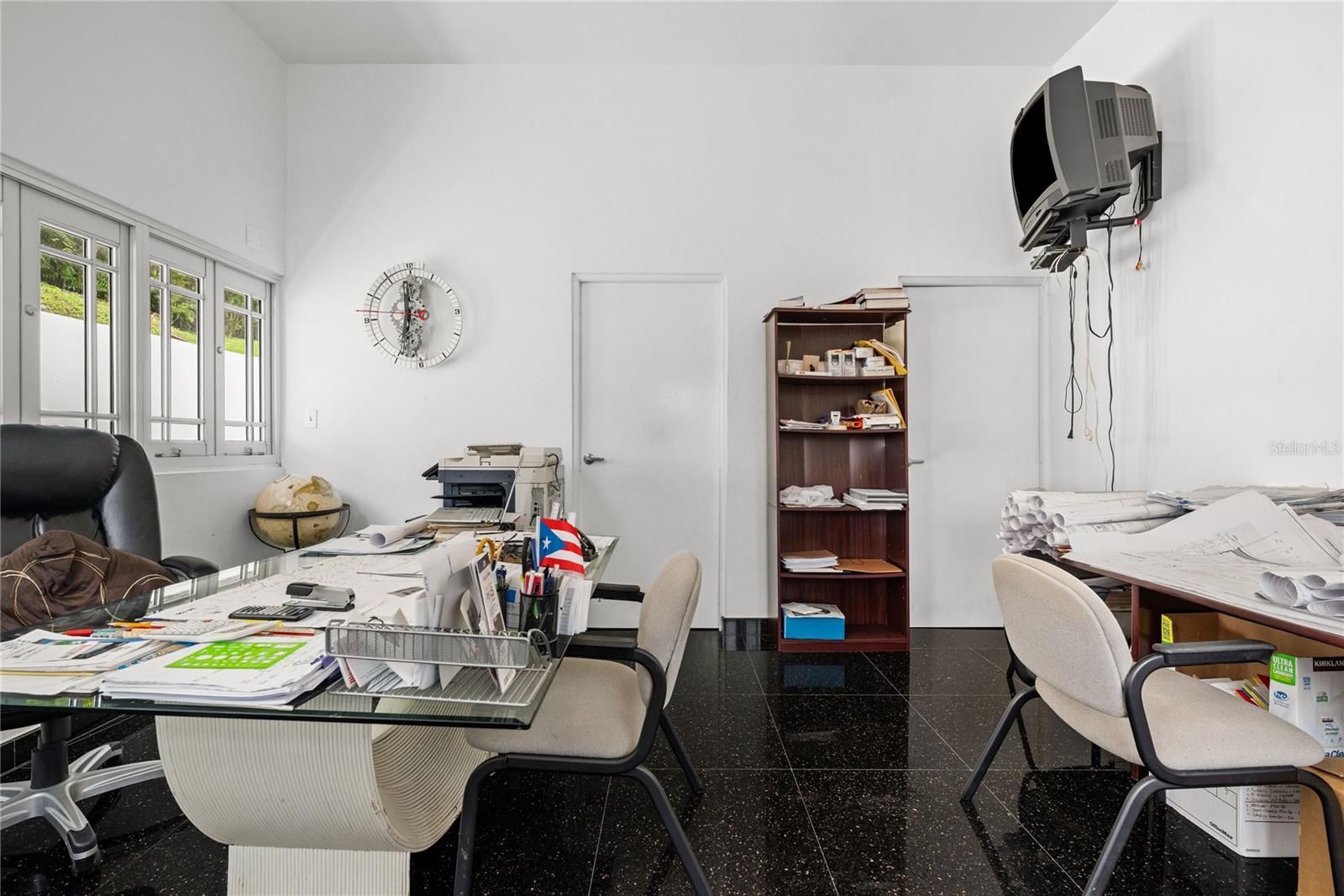 URB. LADERAS DE SAN JUAN - Residential