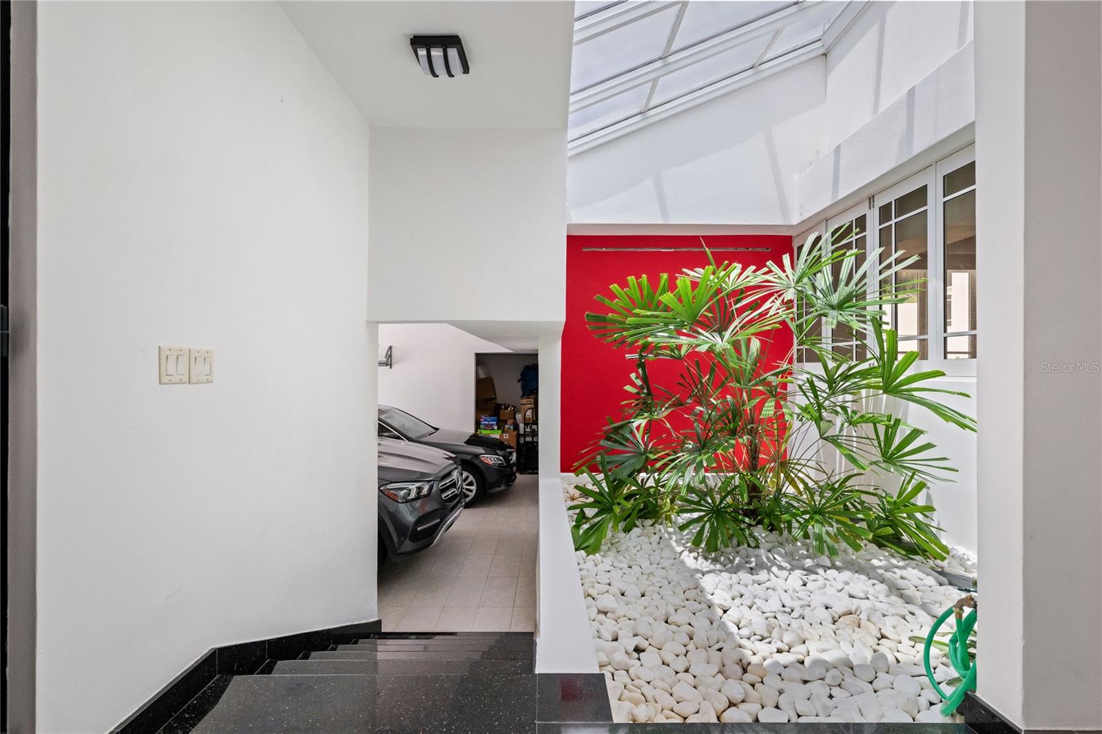 URB. LADERAS DE SAN JUAN - Residential