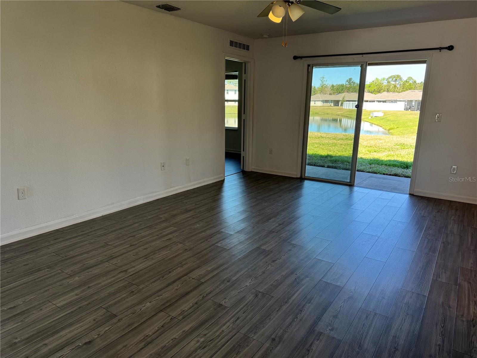 LAKES/WOODLAWN - Residential Lease