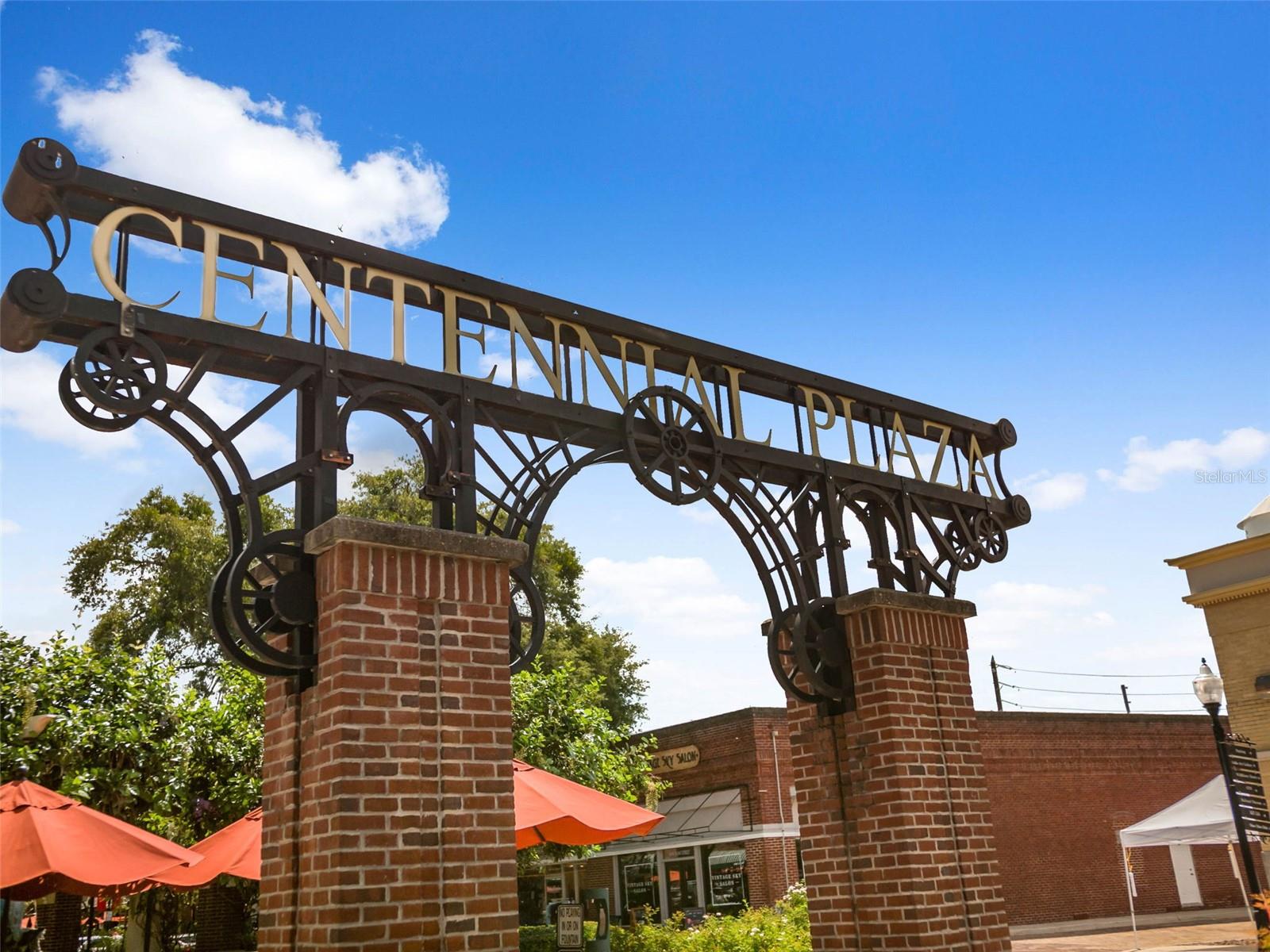 FRIES WINTER GARDEN - Commercial Sale