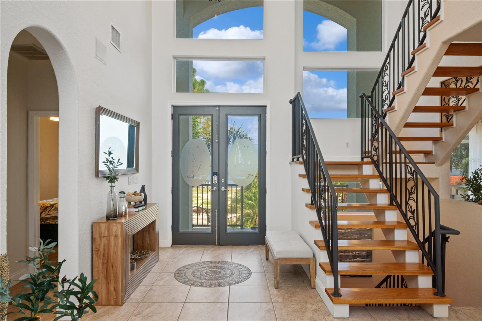 SEA BREEZE ISLAND - Residential