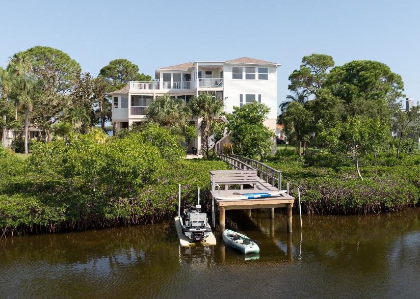 SEA BREEZE ISLAND - Residential