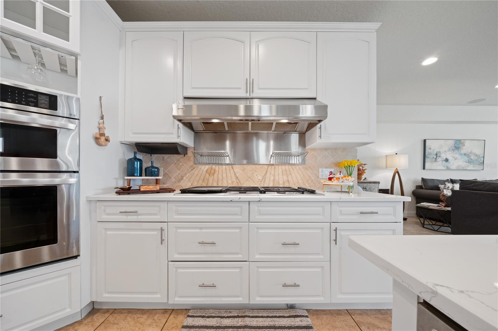 SEA BREEZE ISLAND - Residential