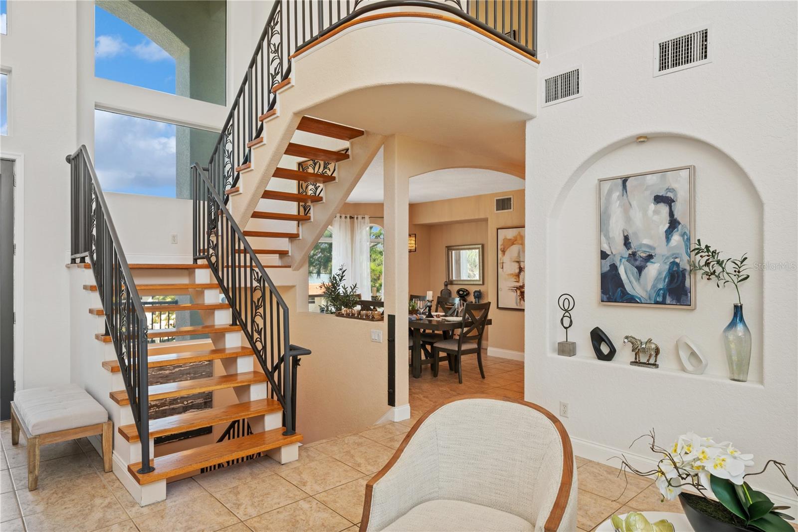 SEA BREEZE ISLAND - Residential