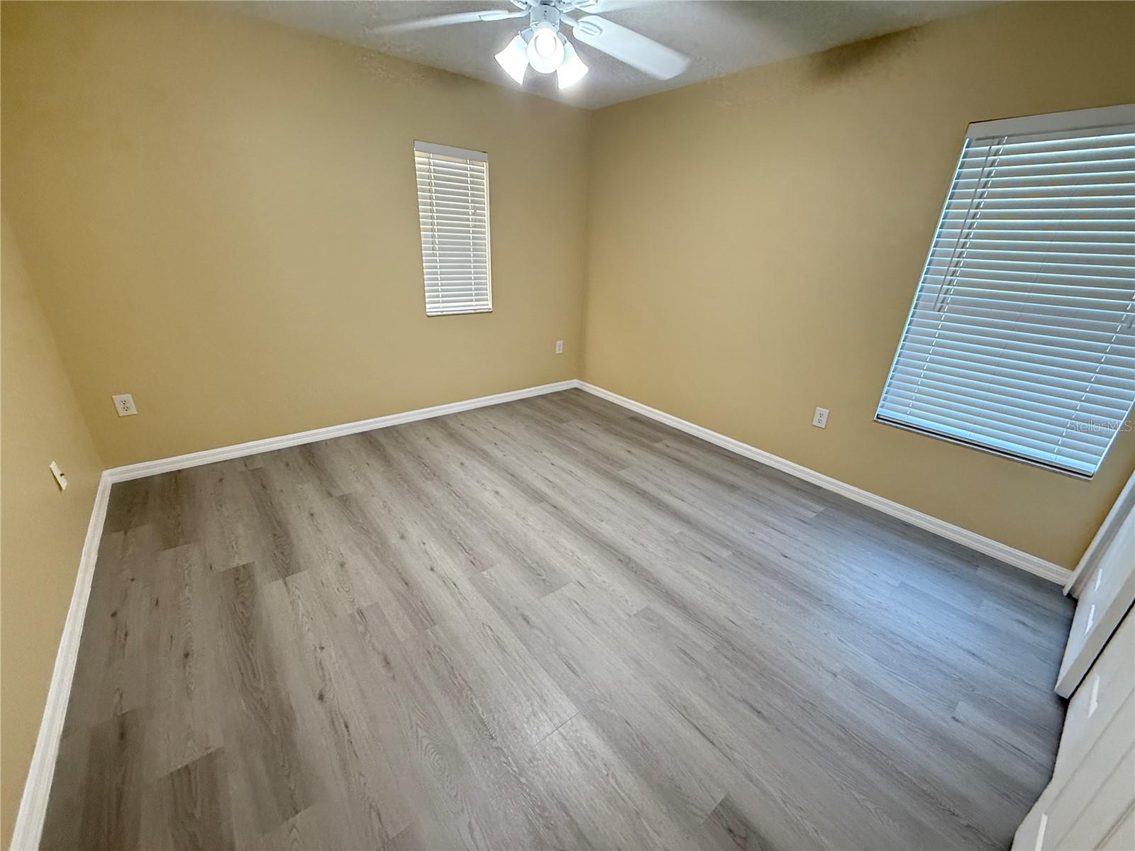 STRATFORD POINTE - Residential Lease