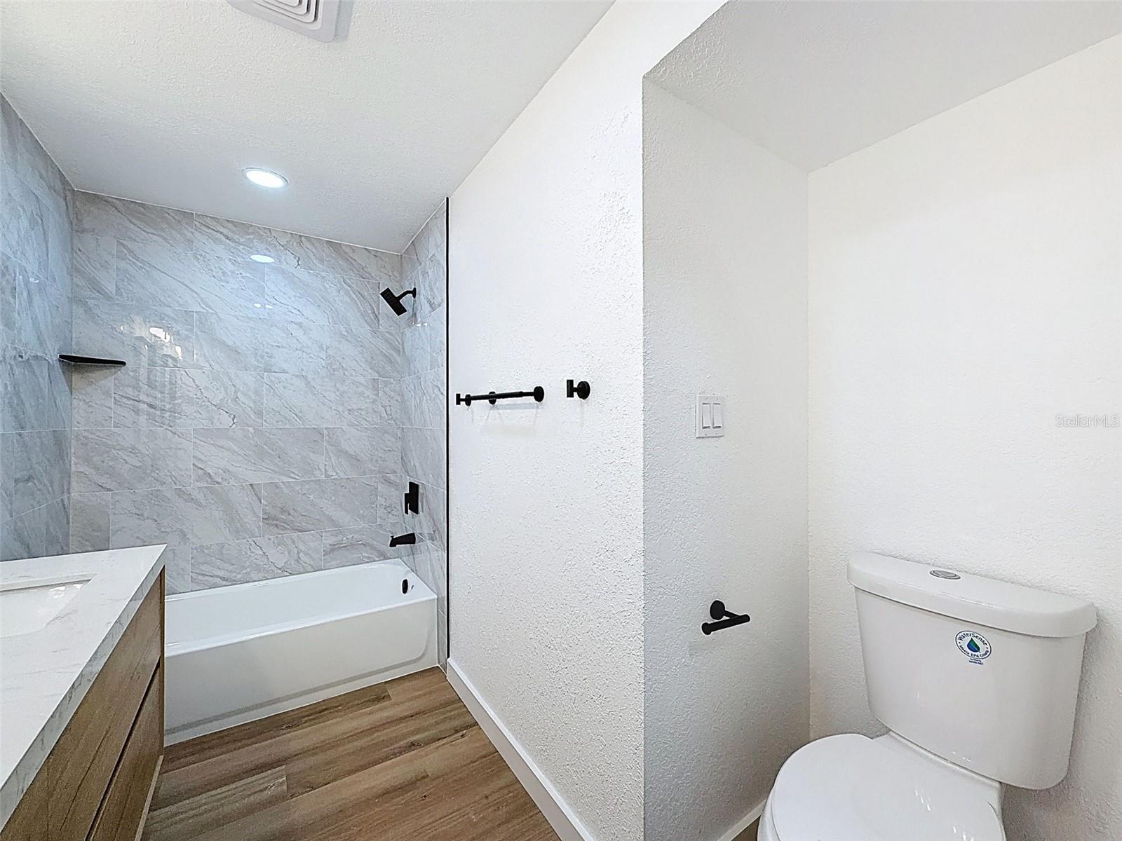 HIGHLAND LAKE SUB 3RD ADD - Residential