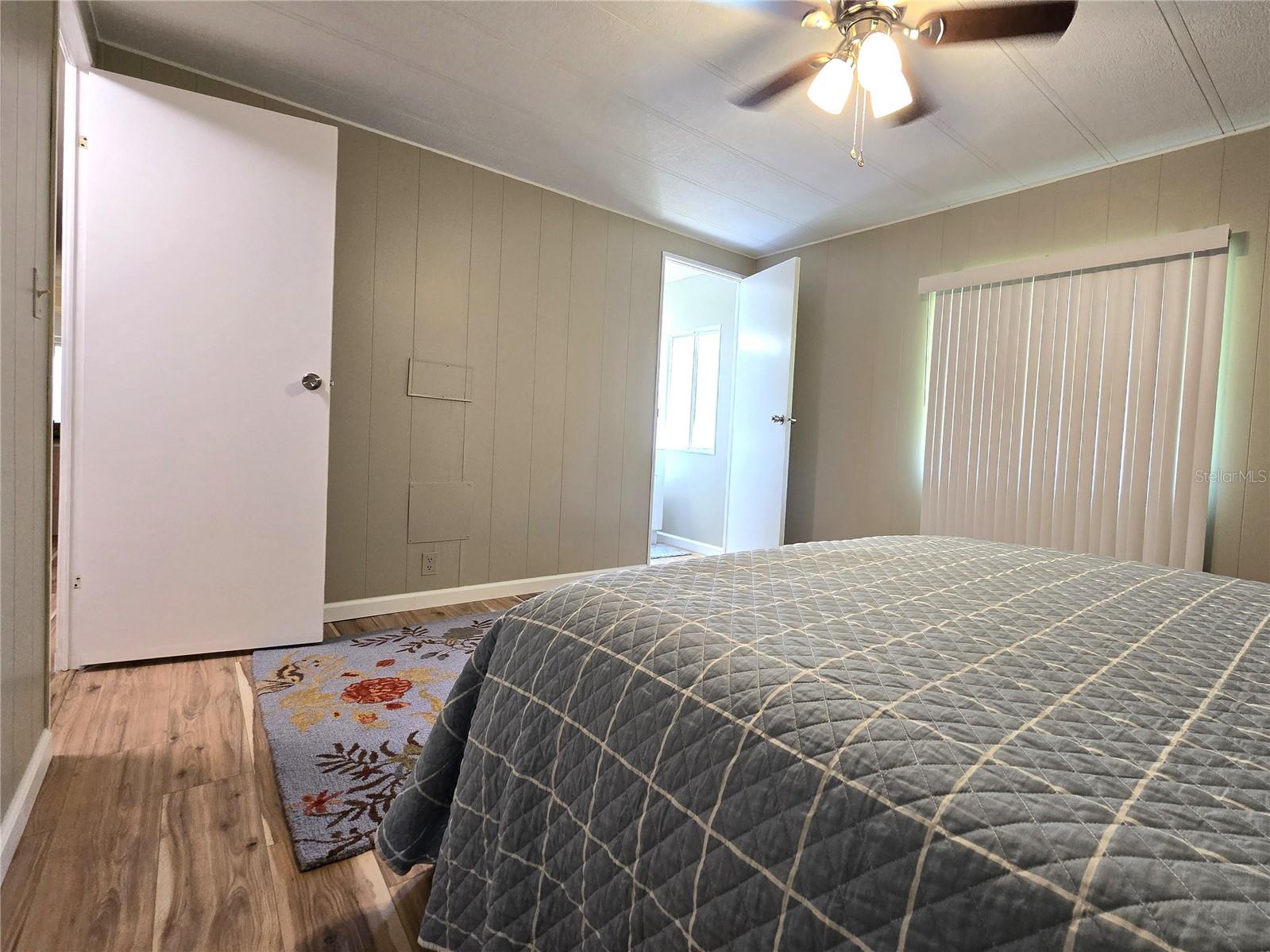 SHADOW BROOK MOBILE HOME - Residential