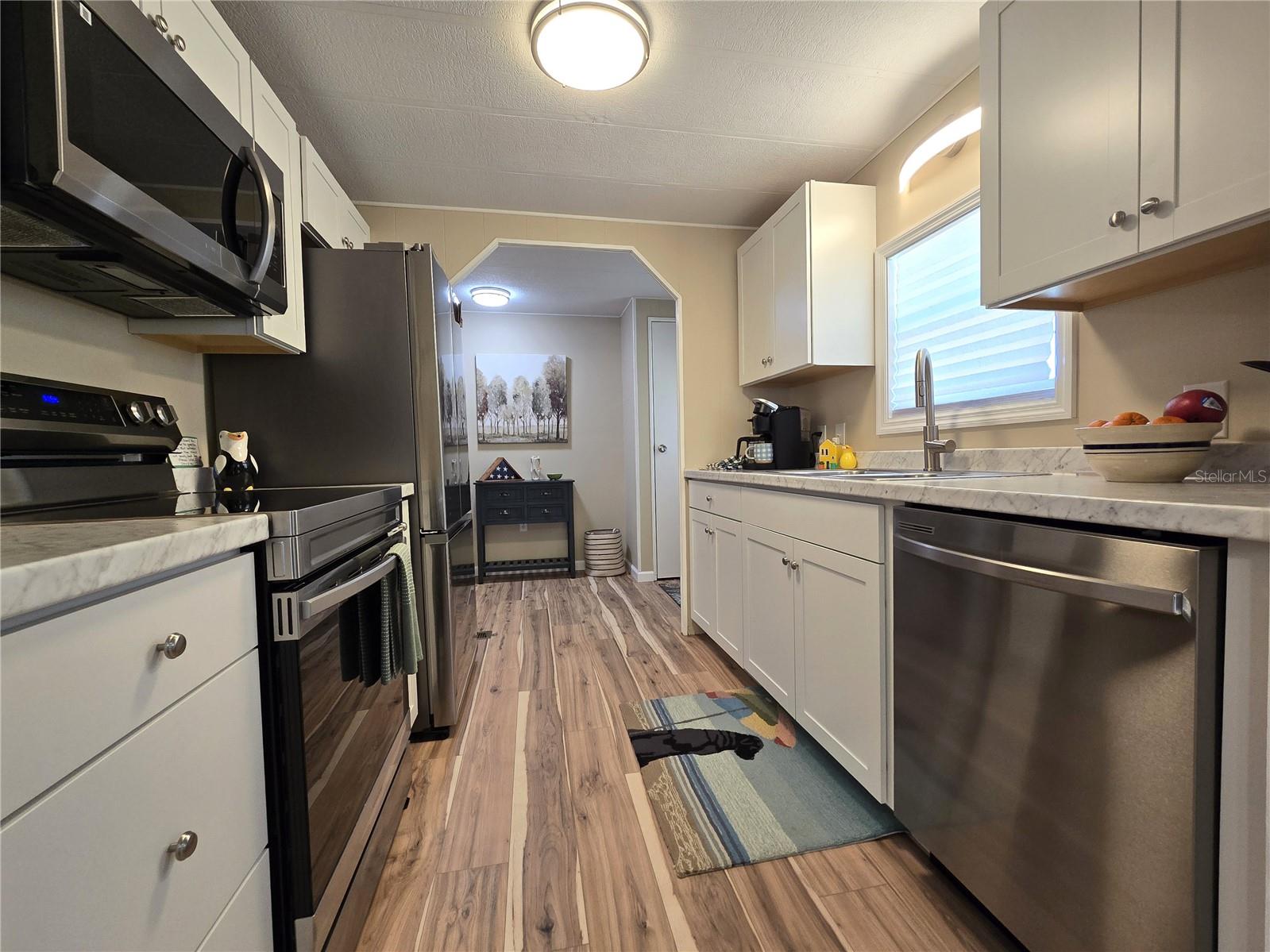 SHADOW BROOK MOBILE HOME - Residential