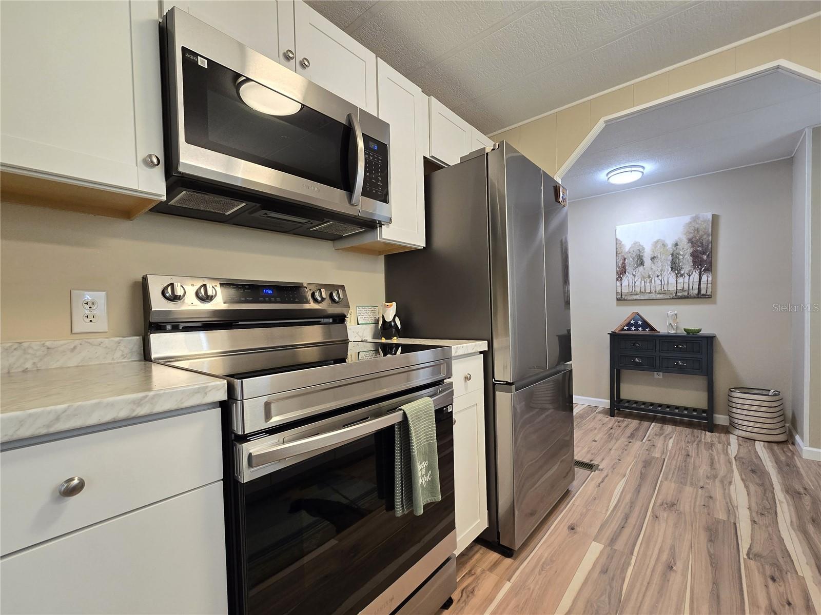 SHADOW BROOK MOBILE HOME - Residential