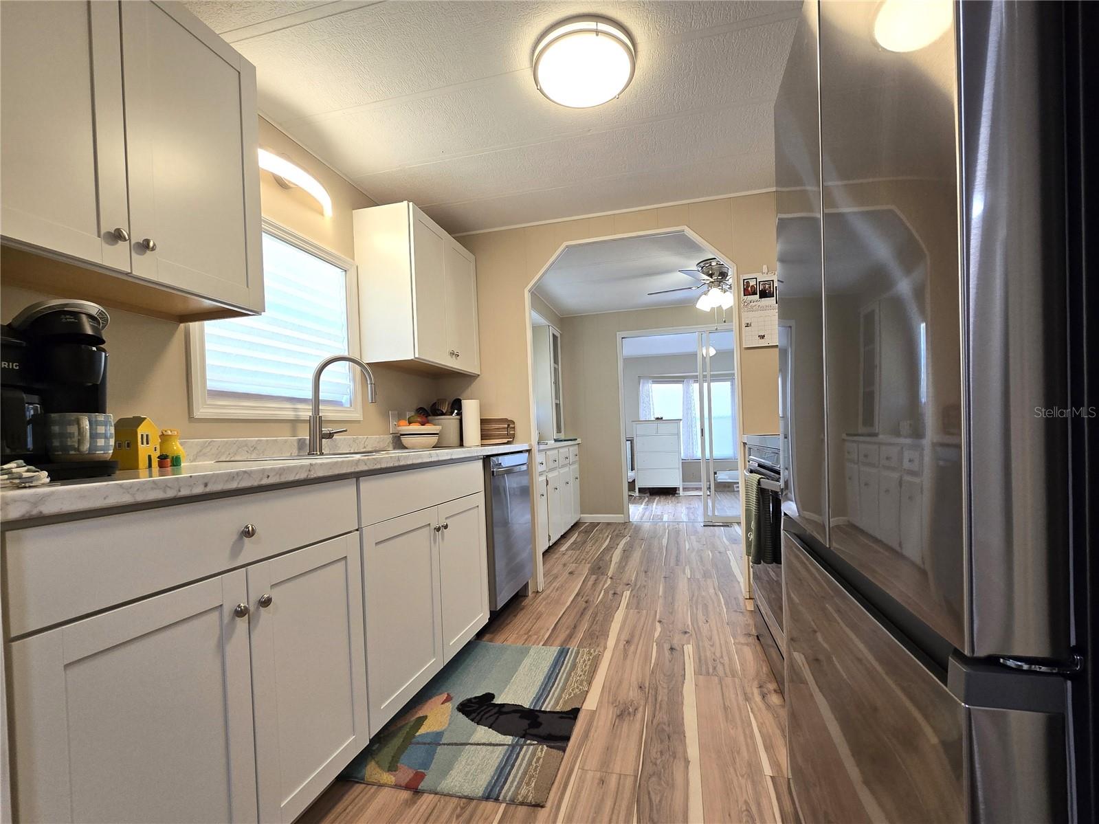 SHADOW BROOK MOBILE HOME - Residential