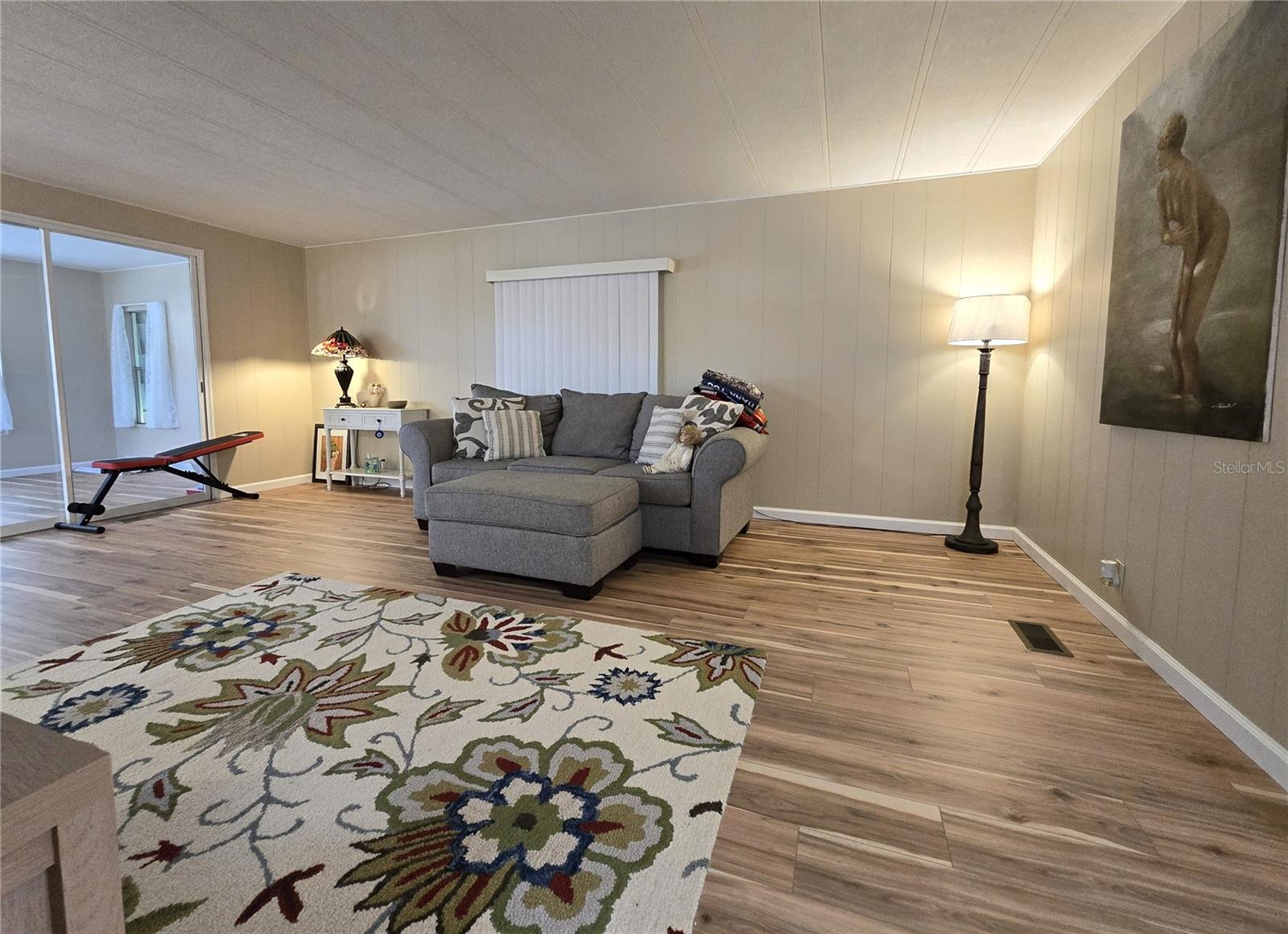 SHADOW BROOK MOBILE HOME - Residential