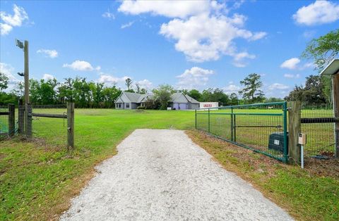 Tiny photo for 13456 W Highway 318, Williston, FL 32696 (MLS # OM722269)