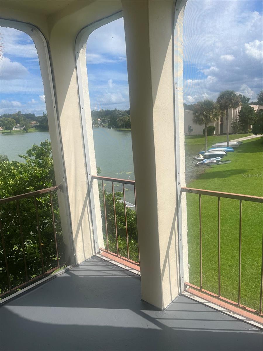 ROYAL ARMS CONDO - Residential