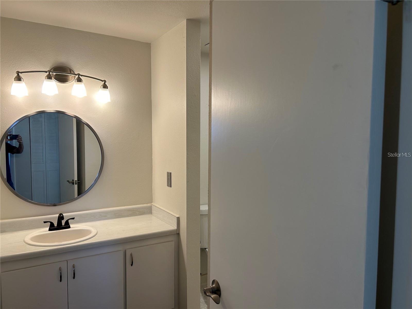 ROYAL ARMS CONDO - Residential