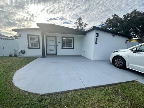 A home in TAMPA