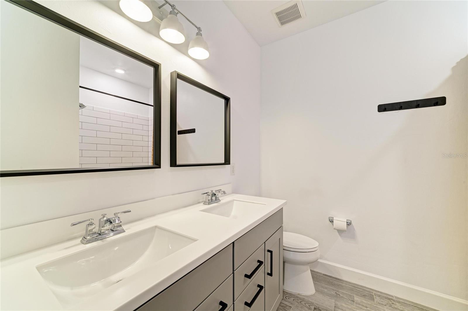 MALLORY PARK PH II SUBPH C & D - Residential